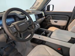 New 2025 Land Rover Defender 110 X-Dynamic SE full