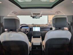 New 2025 Land Rover Defender 110 X-Dynamic SE full