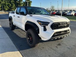NEW 2025 Toyota Tacoma TRD Pro Hybrid full