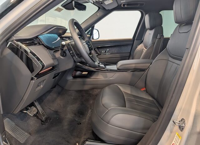 New 2025 Land Rover Range Rover Sport Dynamic full