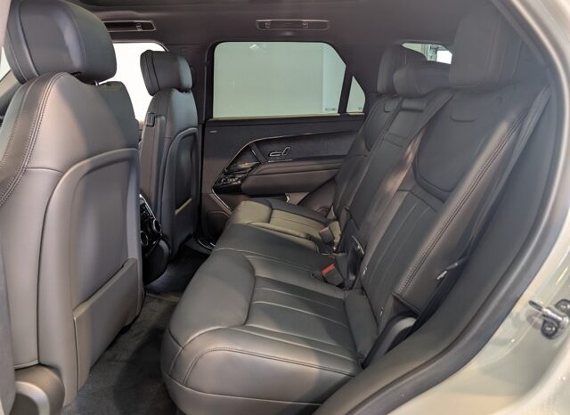 New 2025 Land Rover Range Rover Sport Dynamic full