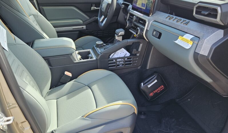 New 2025 Toyota Tacoma i-FORCE MAX Trailhunter full