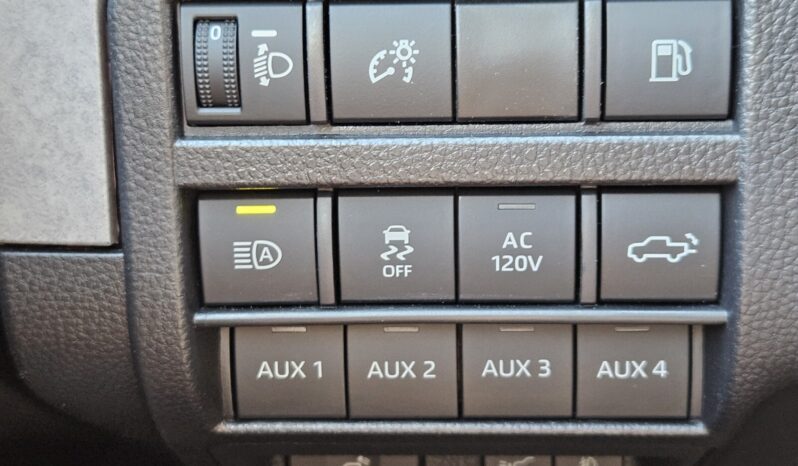 New 2025 Toyota Tacoma i-FORCE MAX Trailhunter full