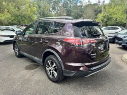 2018 Toyota RAV4 XLE full