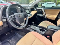 2018 Toyota RAV4 XLE full