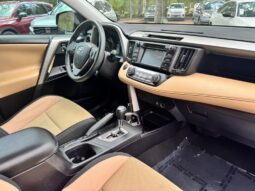 2018 Toyota RAV4 XLE full