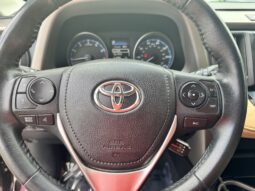 2018 Toyota RAV4 XLE full