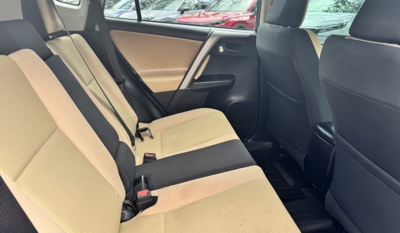 2018 Toyota RAV4 XLE full