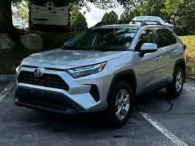 2022 Toyota RAV4 XLE AWD