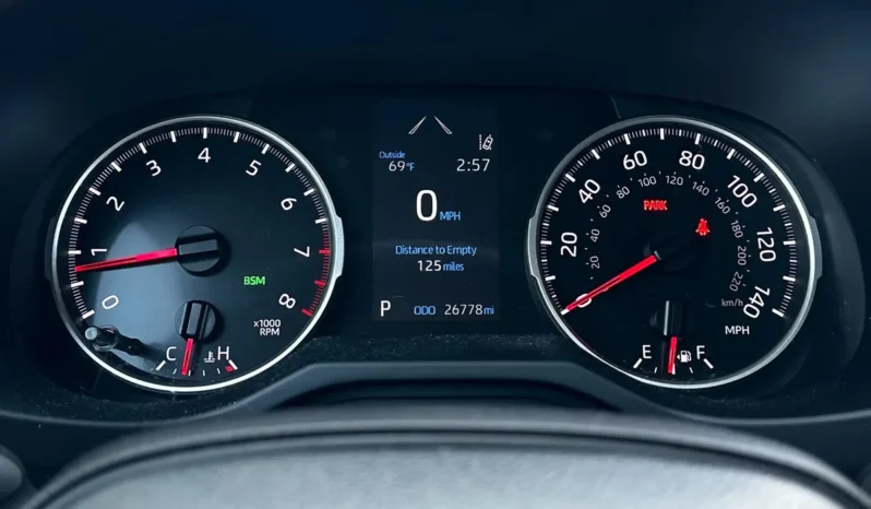 2022 Toyota RAV4 XLE AWD full