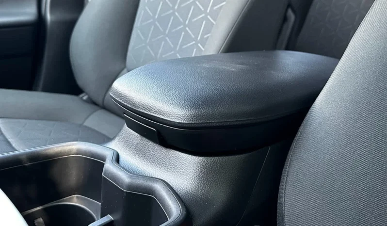2022 Toyota RAV4 XLE AWD full