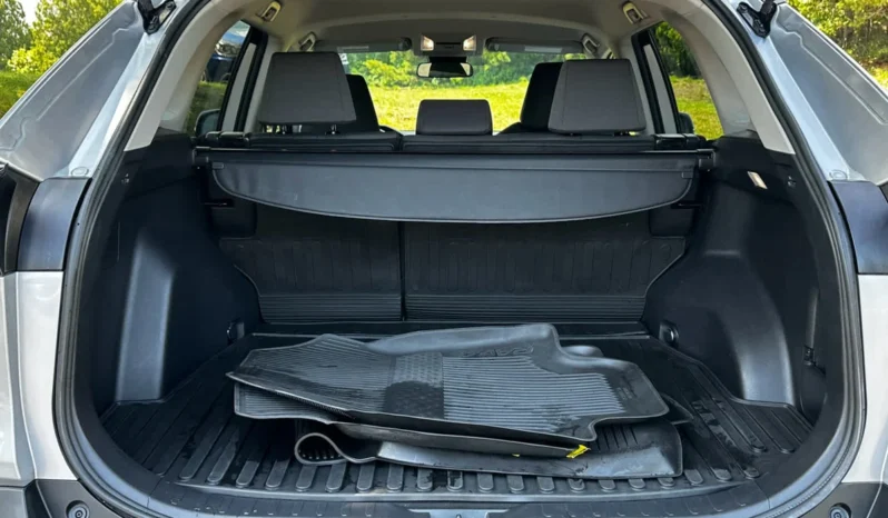 2022 Toyota RAV4 XLE AWD full