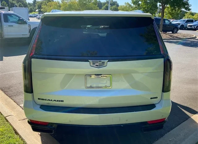 2022 Cadillac Escalade Sport Platinum full