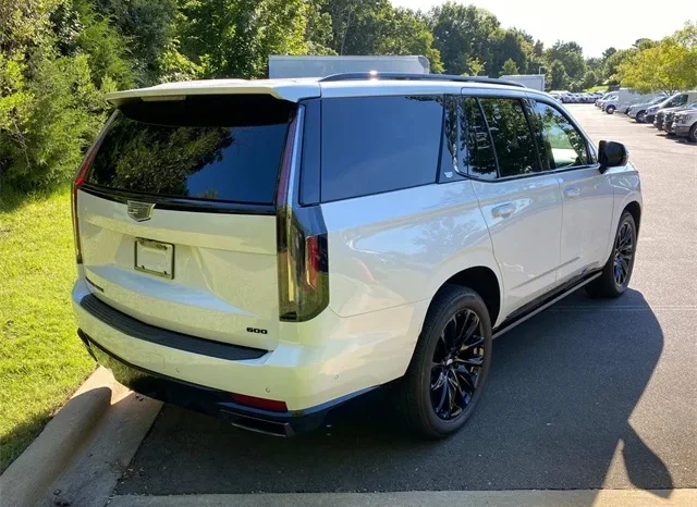 2022 Cadillac Escalade Sport Platinum full