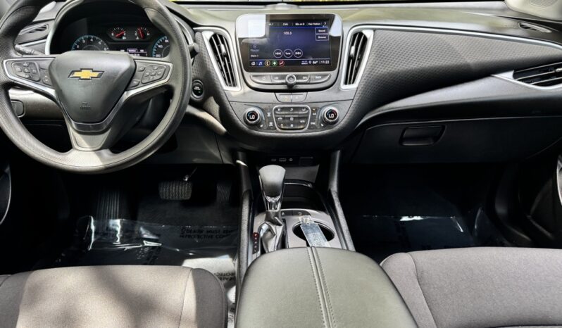 2024 Chevrolet Malibu 1LT full