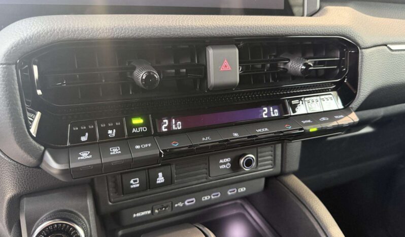 New 2025 Toyota Land Cruiser 2.8L D-4D full