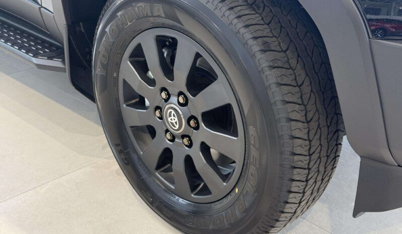 New 2025 Toyota Land Cruiser 2.8L D-4D full