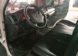 2017 Toyota Hiace 2.0L 1TR Gasoline full