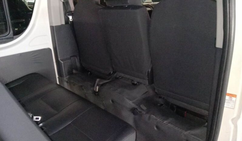 2017 Toyota Hiace 2.0L 1TR Gasoline full