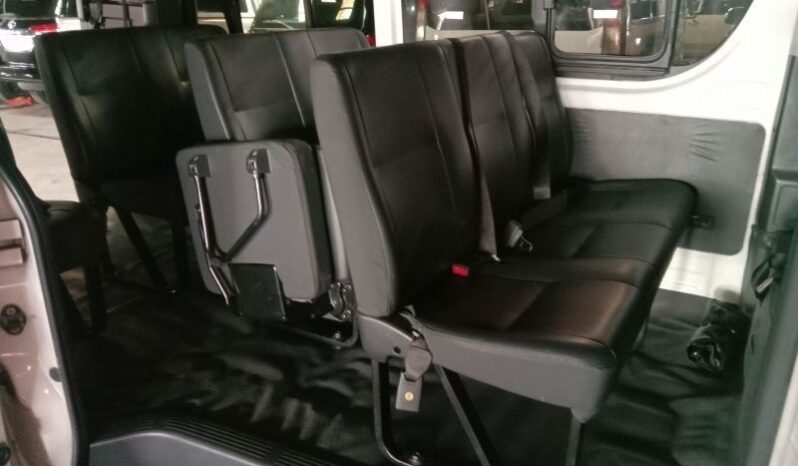 2017 Toyota Hiace 2.0L 1TR Gasoline full
