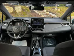 2019 Toyota Corolla SE 2.0L Hatchback full