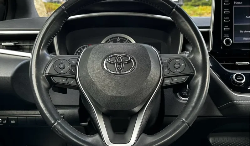 2019 Toyota Corolla SE 2.0L Hatchback full