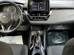 2019 Toyota Corolla SE 2.0L Hatchback full