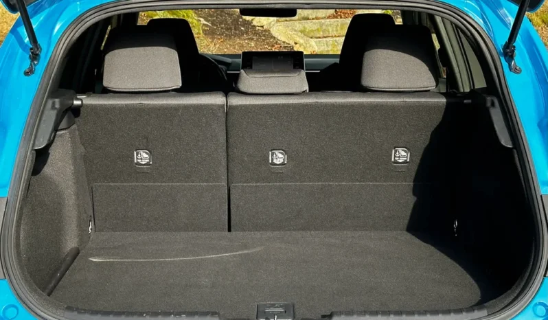 2019 Toyota Corolla SE 2.0L Hatchback full