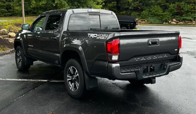 2019 Toyota Tacoma TRD Sport 4X4 full