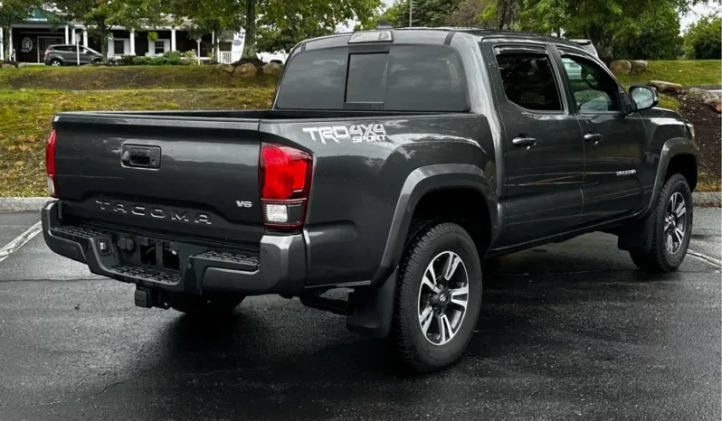 2019 Toyota Tacoma TRD Sport 4X4 full