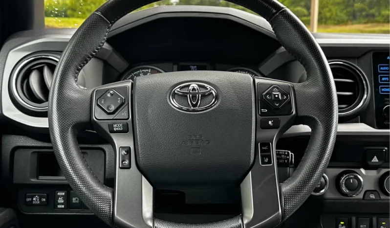 2019 Toyota Tacoma TRD Sport 4X4 full