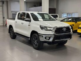 Export All New 2025 Toyota Hilux SR5 2.7L Gasoline