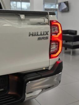 Export All New 2025 Toyota Hilux SR5 2.7L Gasoline full