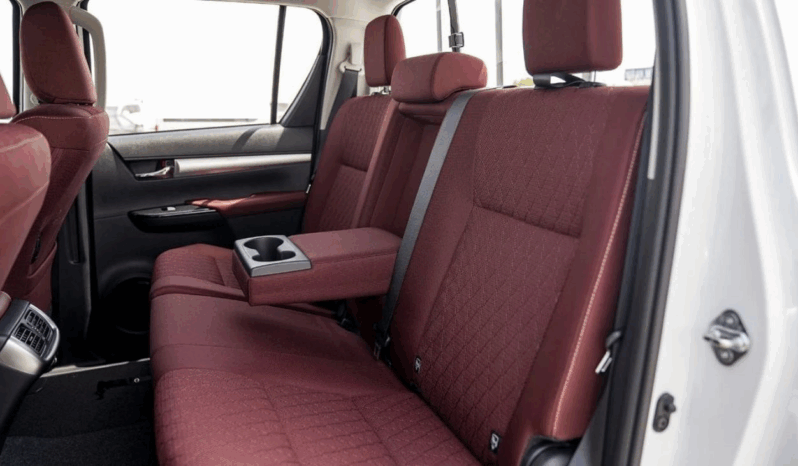 Export All New 2025 Toyota Hilux SR5 2.7L Gasoline full