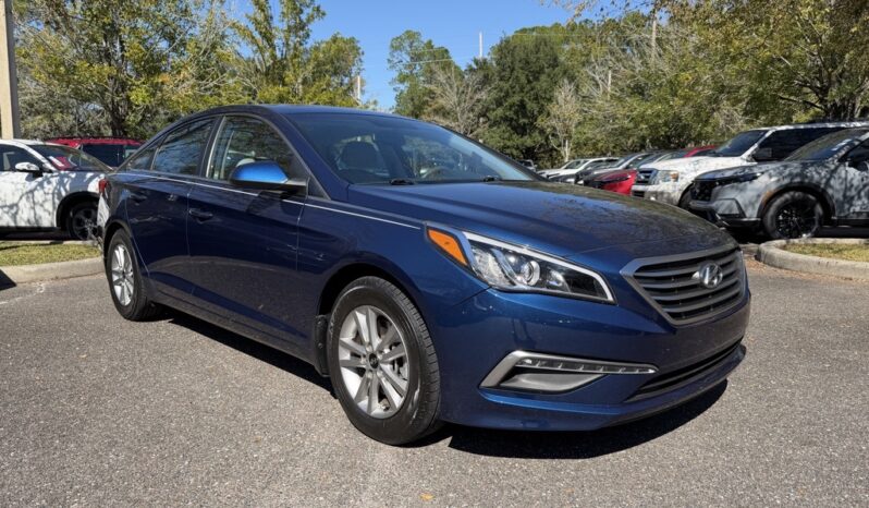 2015 Hyundai Sonata SE full