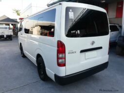 2015 Toyota Hiace 2.5L Diesel full