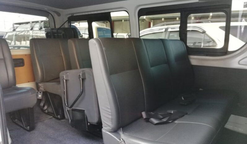 2015 Toyota Hiace 2.5L Diesel full