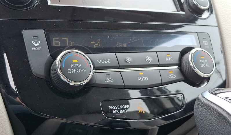 2021 Nissan Rogue Sport SL full