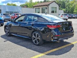 2021 Nissan Sentra SR FWD full