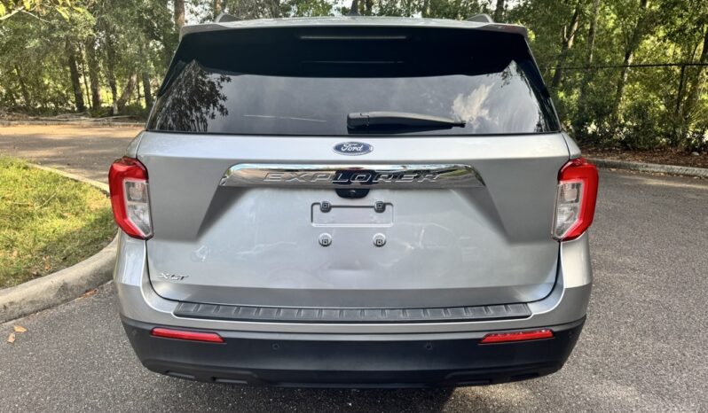 2022 Ford Explorer XLT full