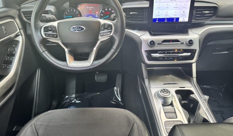 2022 Ford Explorer XLT full