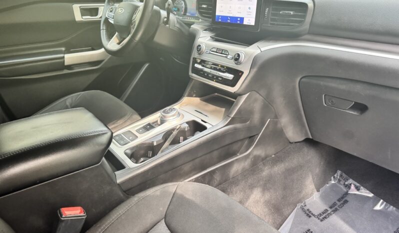 2022 Ford Explorer XLT full