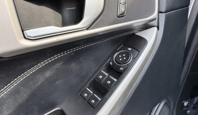 2022 Ford Explorer XLT full