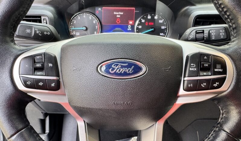 2022 Ford Explorer XLT full