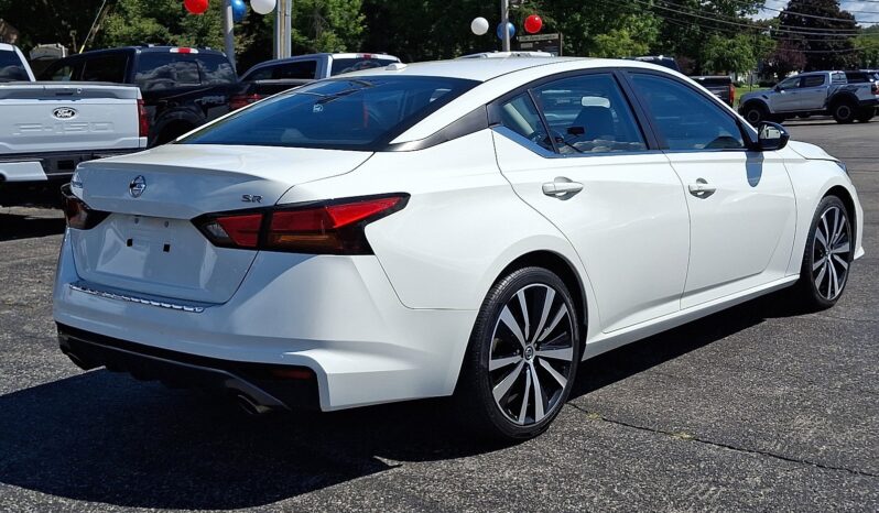 2022 Nissan Altima 2.5 SR FWD full
