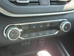 2022 Nissan Altima 2.5 SR FWD full