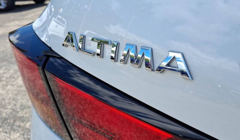 2022 Nissan Altima 2.5 SR FWD full