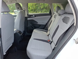2022 Volkswagen Taos SE AWD full