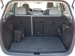 2022 Volkswagen Taos SE AWD full