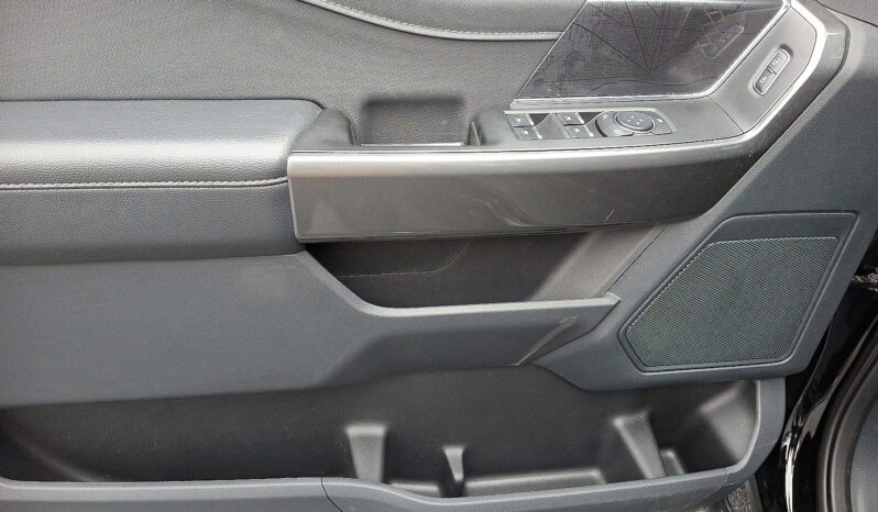 2023 Ford F-150 XLT 4WD full